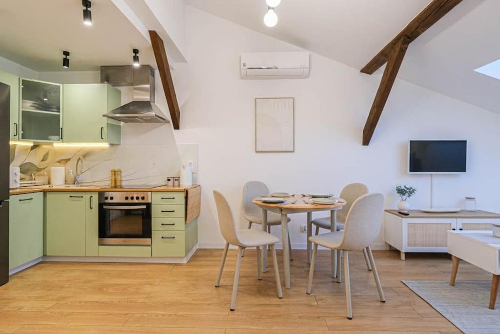 Cozy Loft Under The Wawel Sky Διαμέρισμα Krasków Εξωτερικό φωτογραφία