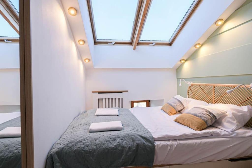 Cozy Loft Under The Wawel Sky Διαμέρισμα Krasków Εξωτερικό φωτογραφία