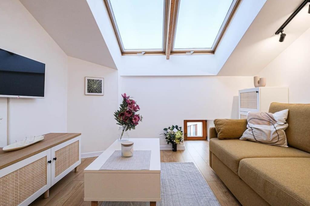 Cozy Loft Under The Wawel Sky Διαμέρισμα Krasków Εξωτερικό φωτογραφία