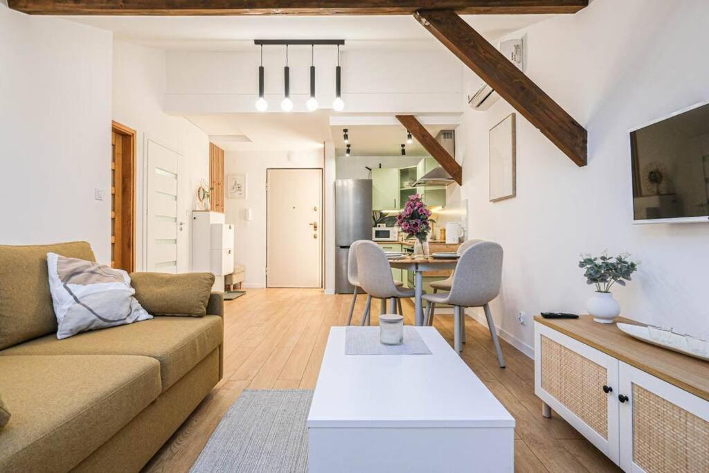 Cozy Loft Under The Wawel Sky Διαμέρισμα Krasków Εξωτερικό φωτογραφία